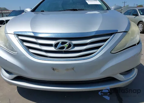 2013 Hyundai Sonata Gls z USA, uszkodzony, nr VIN 5NPEB4AC0DH717359
